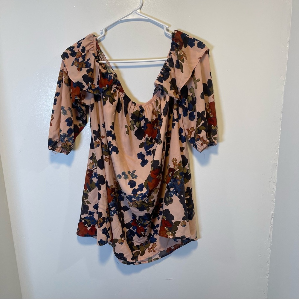 Gimmicks off the shoulder floral blouse women's size large - Picture 1 of 4